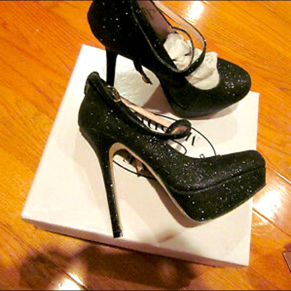 Steve Madden Burlesk Glitter Heel